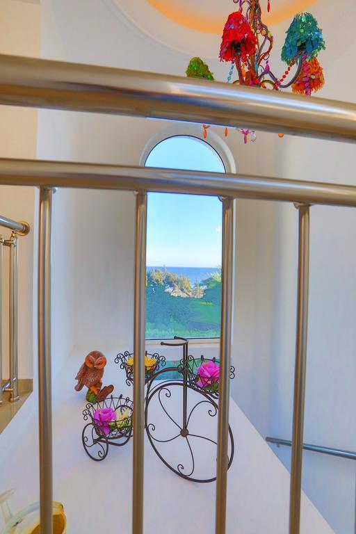 Villa Kivotos Lardos Ruang foto
